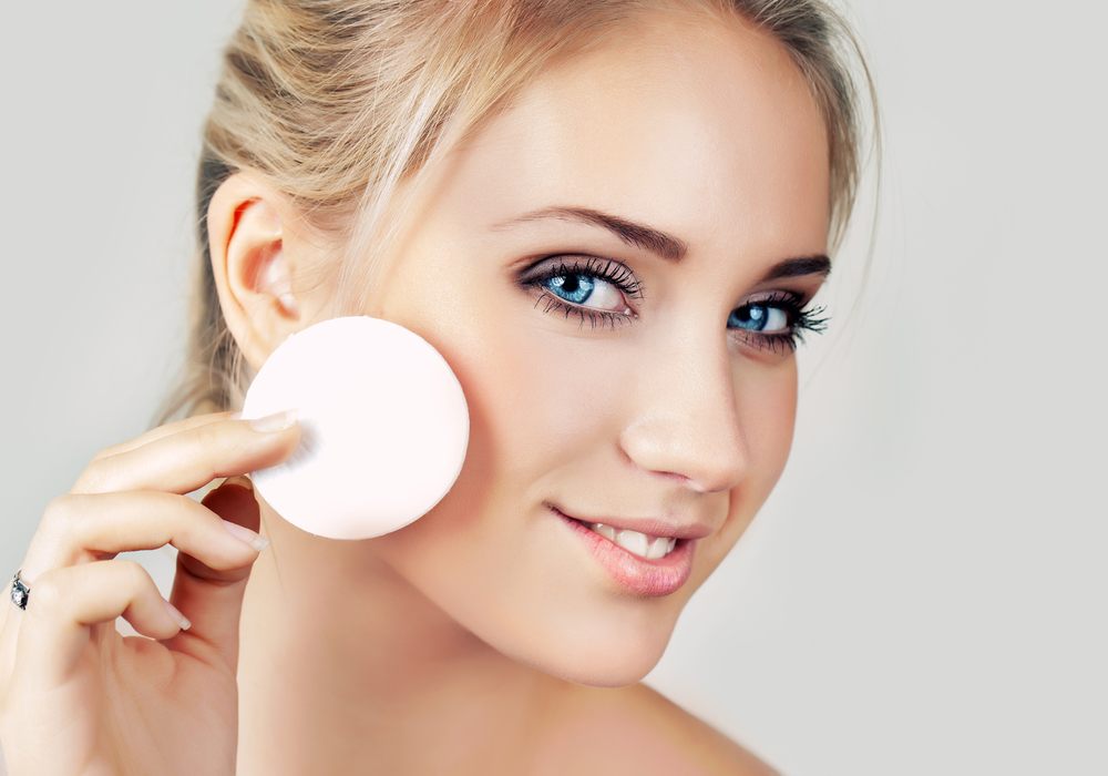 Как очистить кожу лица перед макияжем