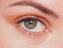 Легкий макияж для зеленых глаз 