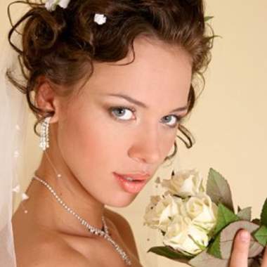 Свадебный макияж для серых глаз