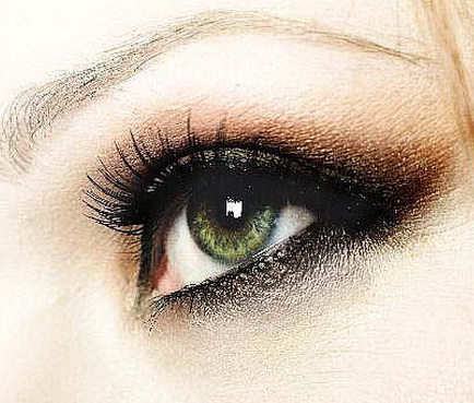 Какие тени необходимы для зеленых глаз